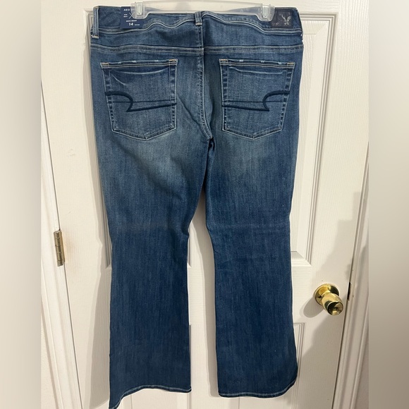NWT American Eagle Outfitters Women’s Jeans - Picture 2 of 6